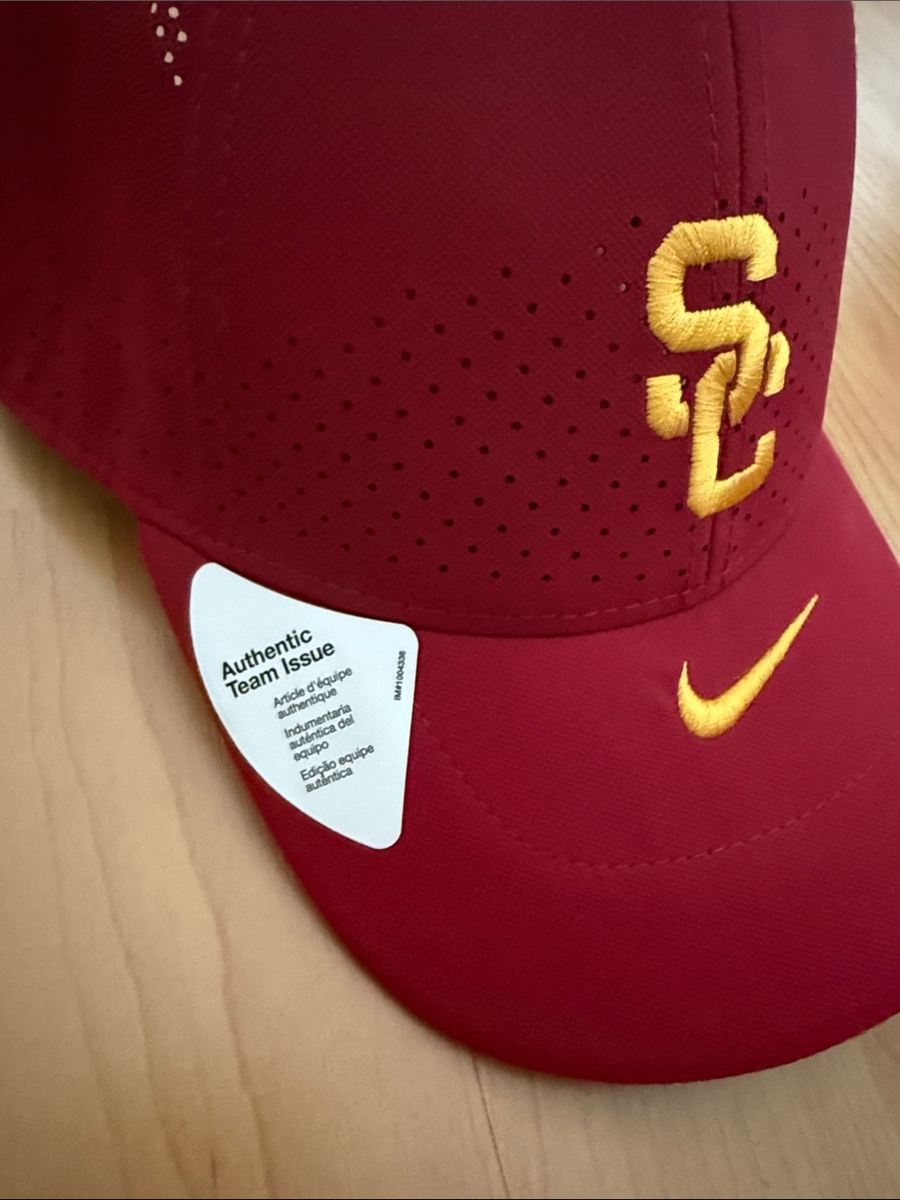Nike Red and Yellow USC Swoosh Baseball Cap - Picture 2 of 4
